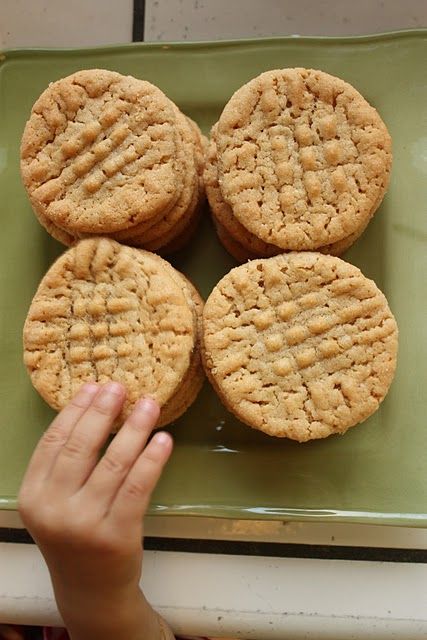 The BEST Peanut Butter Cookies