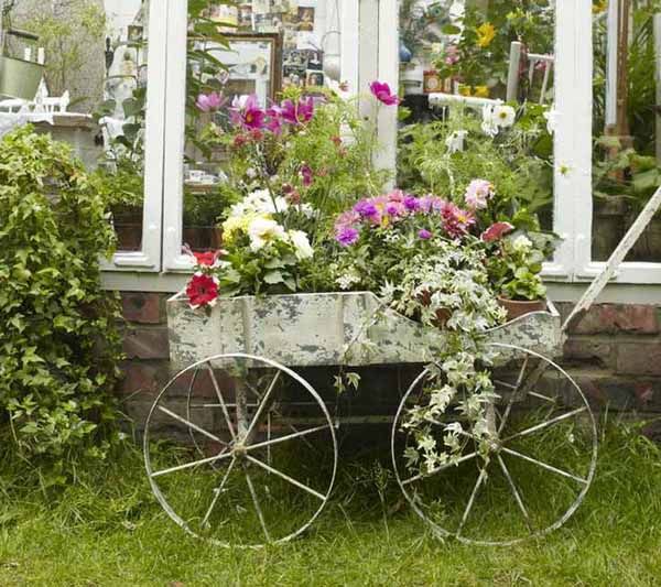 garden decorating with old furniture photos | ... inspired backyard decorating in retro style, antique cart with flowers