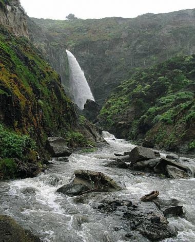 The "hidden'' waterfall near Pacifica CA