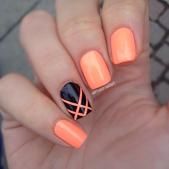 good for a sporting event: do this but put the team colors in there and bam, cute nails+ GO TIGERS!!