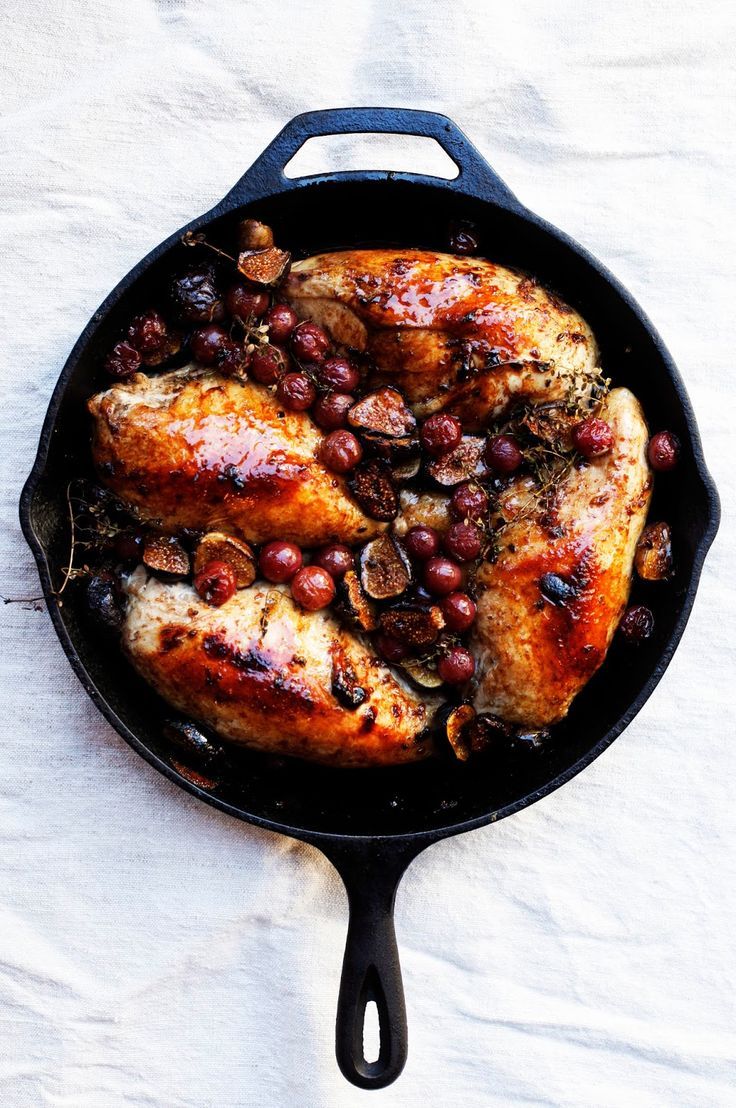 Chicken with Figs and Grapes