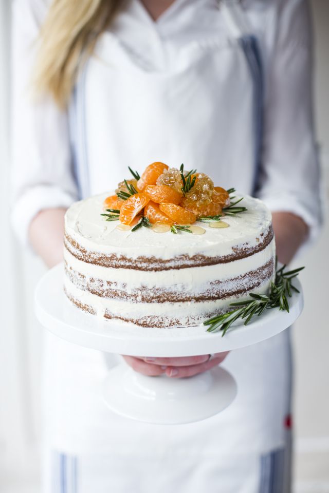 Spiced clementine ricotta cake//