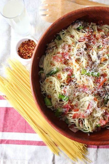 prosciutto, asparagus, and parmesan spaghetti.