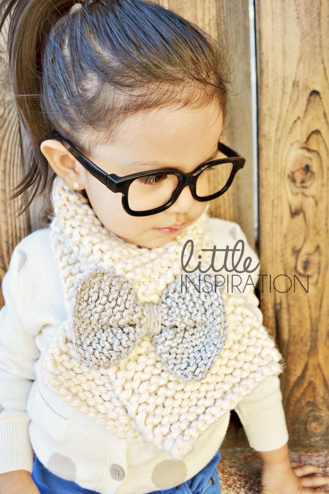How To Knit A Bow Scarf » Little Inspiration. #laylagrayce #children #fashion