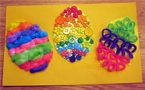 Textured Easter Egg art! Love this idea for Easter preschool craft!