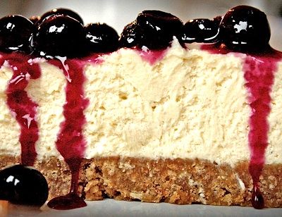 Lemon Blueberry Cheesecake. Oh my. This looks divine. Probably my second favorite dessert ingredient....blueberries! Love the extra thick crust!