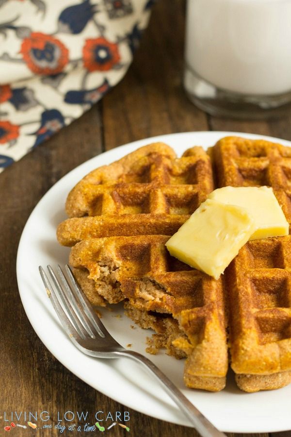 Paleo Pumpkin Waffles_2_600f