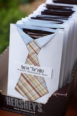 great idea to hand out to the dads at church on Father's Day. Compliments to the Creative Crafter! A Father's Day craft