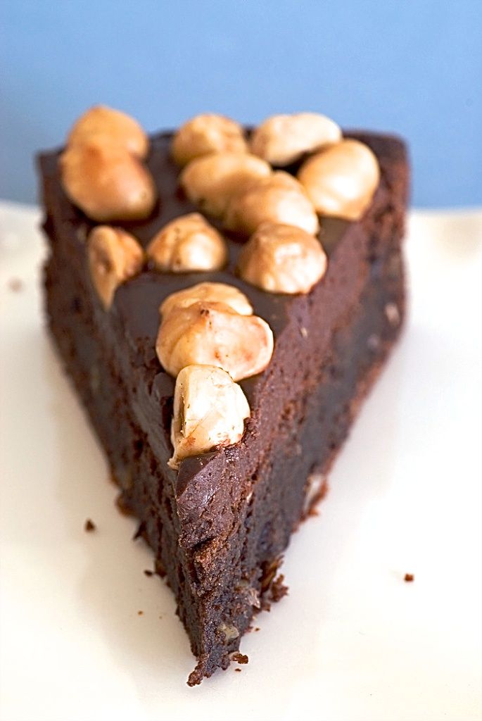 Chocolate Hazelnut Cake is a beautiful, delicious dessert worthy of a special occasion. | Bake or Break