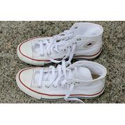Converse are great, stylish and timeless shoes. But they are notoriously hard to keep clean, particularly the white ones. So what do you do when your once brilliant shoes are dingy? Clean them up with these simple steps.