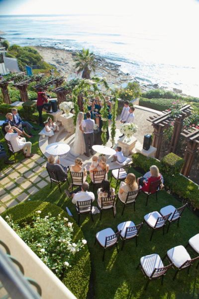 Wow. What a setting! Family home wedding in La Jolla, California.