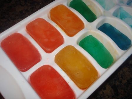 Fill your ice cube trays with water, adding a drop of food coloring to each section. When frozen, these can be popped out and put in bath water. They’ll have fun “chasing” them around in the tub and trying to grab them before they melt.