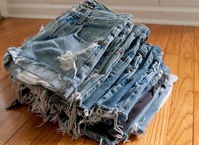 How to make the best shorts from jeans! Pin now