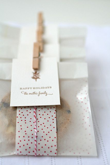 gift wrapped cookies