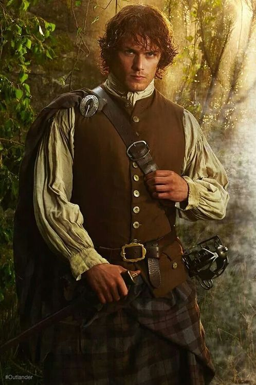 Sam Heughan as highlander "Jamie Fraser". 1743. Outlander TV series, D. Gabaldon. By Ronald D. Moore.