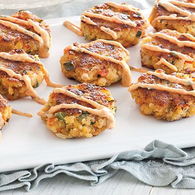 ini Crawfish Cakes With Remoulade