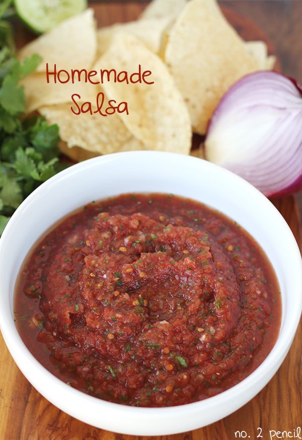 Easy Homemade Salsa - this is so easy, you will never go back to store bought salsa.