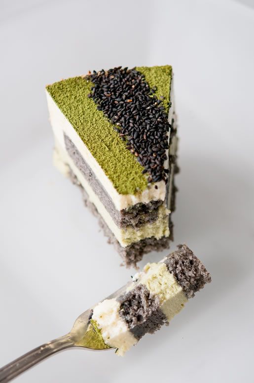 atcha Goma Mousse Cake (Green Tea-Black Sesame Mousse Cake)