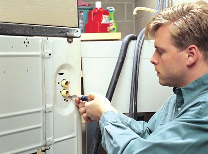 This site tells you how to fix ANYTHING in your house! One day I'll be happy that I pinned this