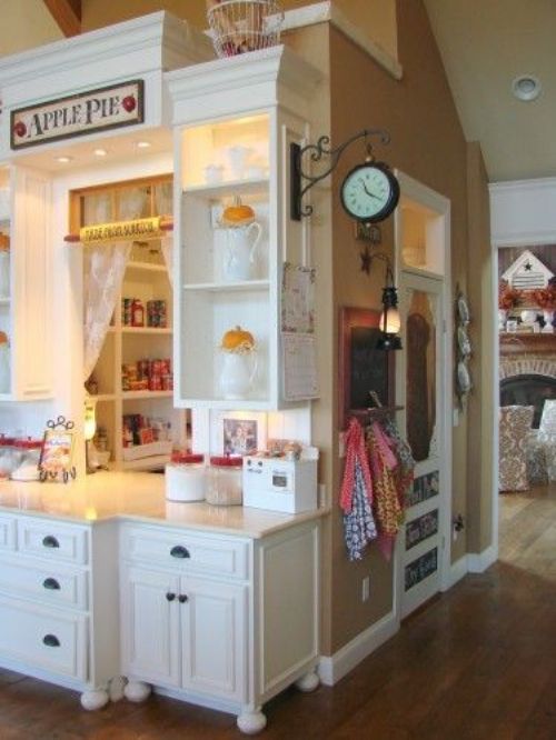 Walk in pantry