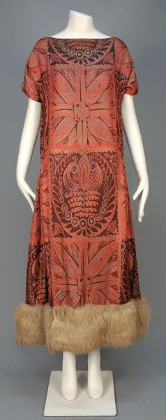 JACQUARD DRESS with METALLIC THREADS 1920s