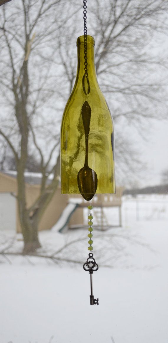 Recycled Wine Bottle Wind Chime - I want to make a wind chime garden in Dave's backyard...I hope his neighbor's don't complain