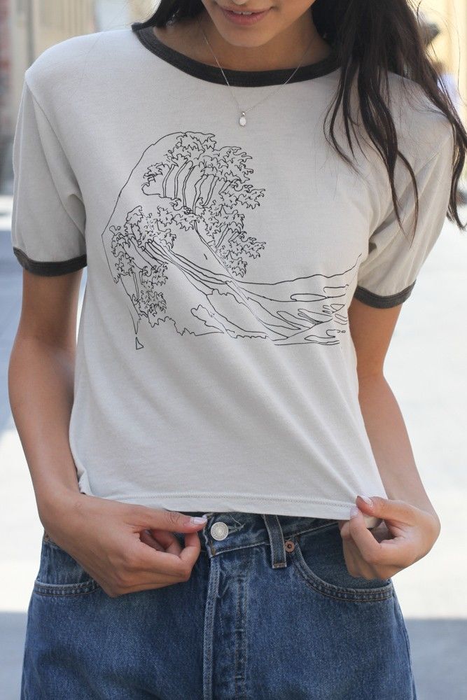 Brandy ♥ Melville | Nadine High Tide Waves Top - Graphics