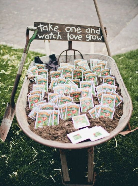 Super cute #seedling #packets as wedding #favours