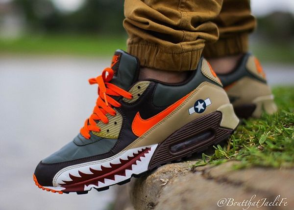 Nike Air Max 90 Hawk - Boutthatjaelife