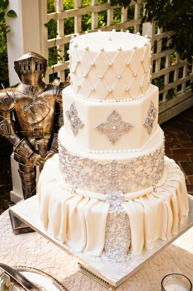 Wedding Trends : Metallic Cakes - Belle the Magazine . The Wedding Blog For The Sophisticated Bride