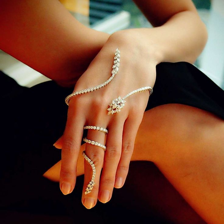 'Universe' Wavy Champagne Diamond & Black Gold Band,Champagne Diamond & 18K Black Gold Ring