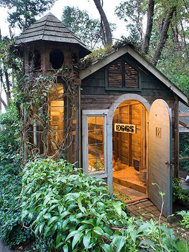 10 Seriously Outrageous Chicken Coops
