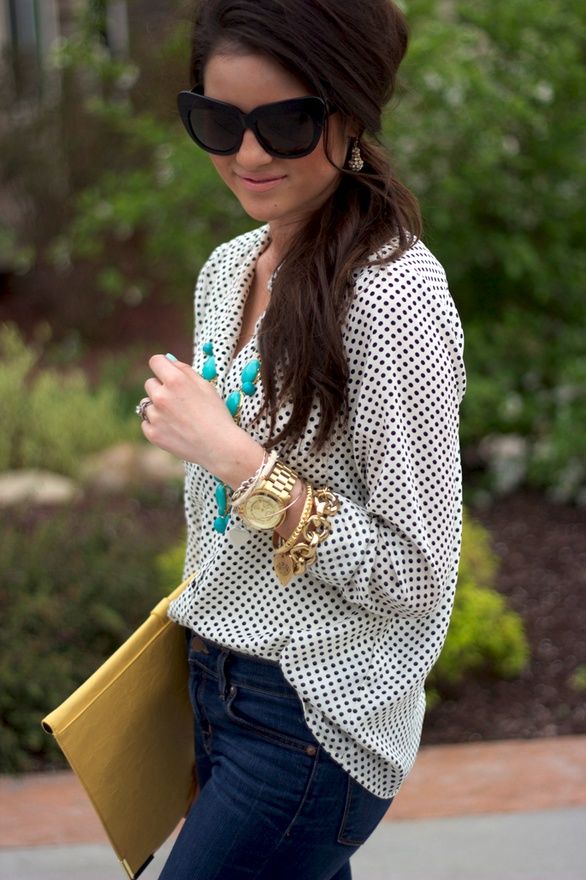 I also have this Zara blouse and love wearing it ♥