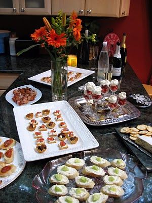 Appetizers for a Girl's Night Out! These look easy yet classy and yummy!