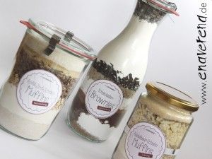 Verschiedene Rezepte für Backmischungen im Glas