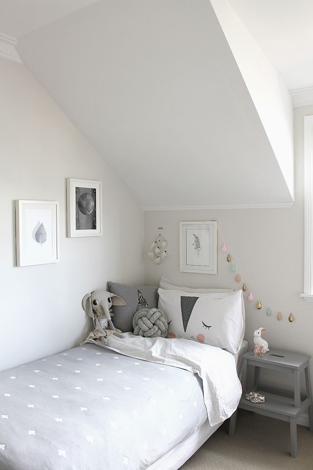 girls-room-grey-colou