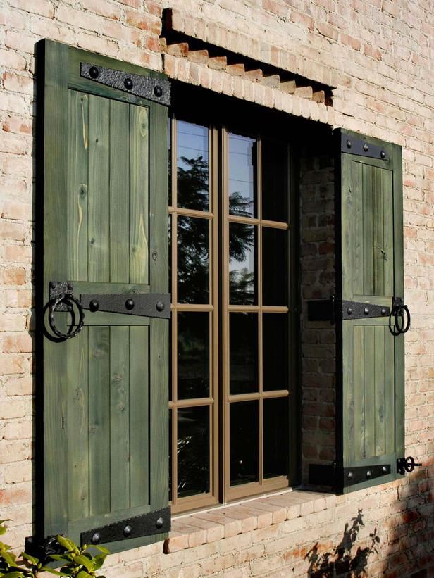 Old World Style Windows | Outfit Your Windows With Accessories