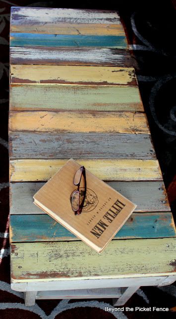 Beyond The Picket Fence: ~Best pallet site I have found. Actually has tutorials to go with projects!!!