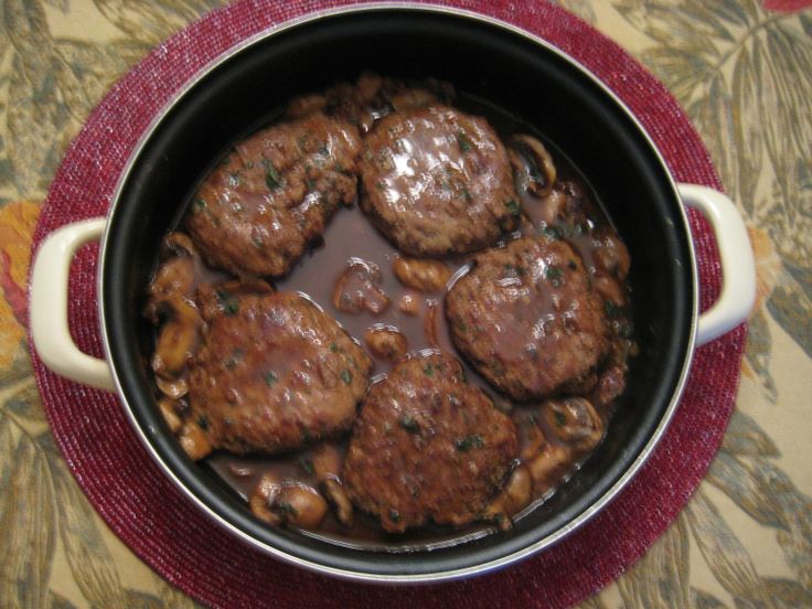 Salisbury Steak | Buttoni's Low Carb Recipes