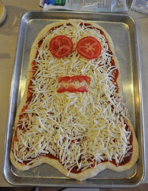 halloween ghost pizza -sticking with the pizza night theme Michele Kidd!