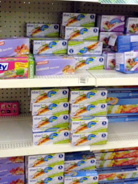 Things you SHOULD and SHOULDN'T buy at the Dollar Store... best post ever!