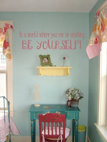 little girl bedroom ideas | Bedroom Ideas for the Little Girls, love the desk and chair