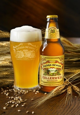 Sierra Nevada Kellerweis Hefeweizen. Strong citrus scent with a large head. One of best heffeweizens I've tried yet. A great balance of sweet and crisp.