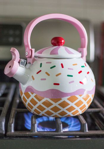 dCloth! Oh my, I really want this!! It would look so cute in my kitchen even though I much prefer the taste of water from an electric kettle!!