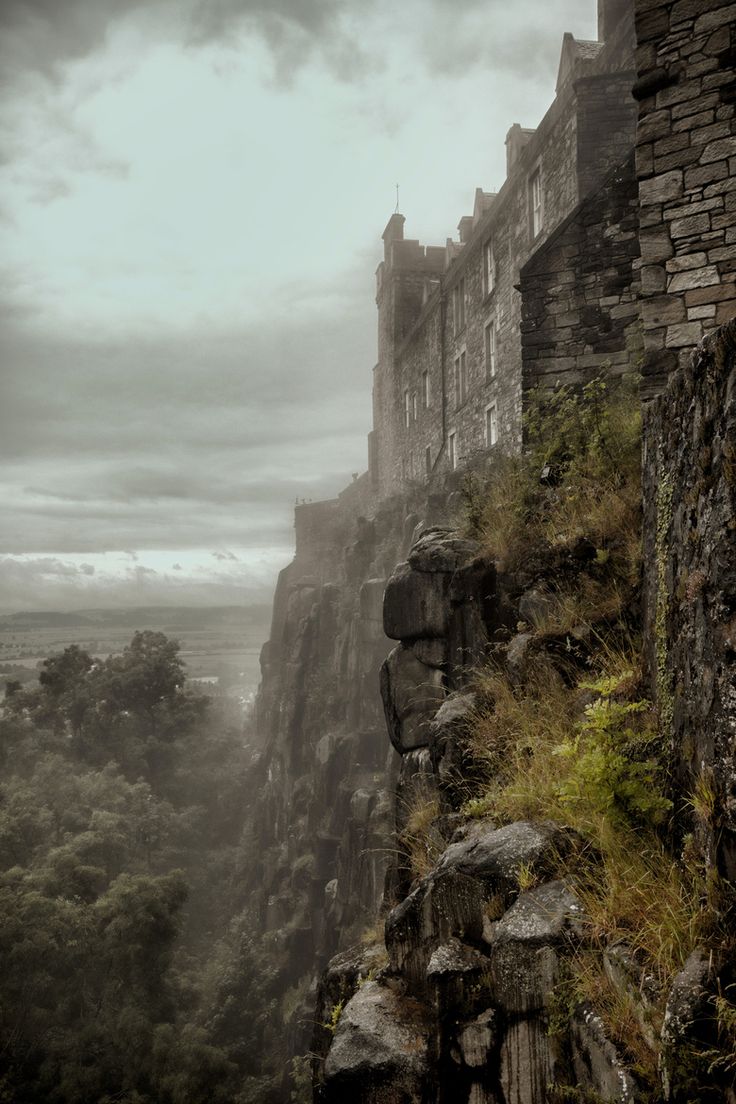 isty Stirling Castle, Scotland (By Fraser Hetherington)