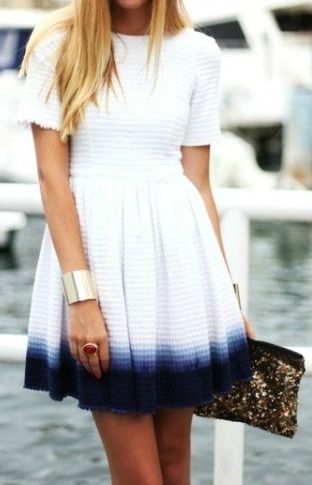 Love the bottom of this dress ♥ So freaking adorable :)