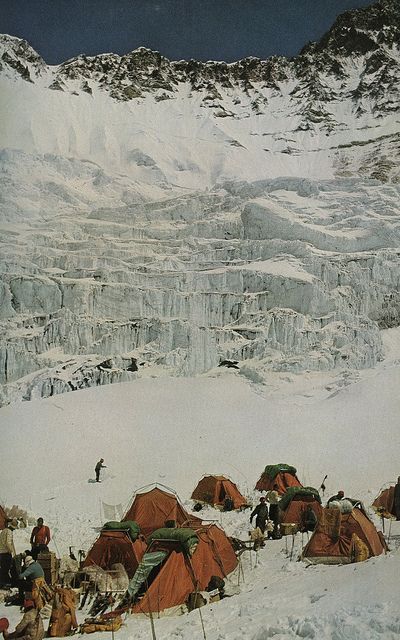 t. Everest base camp, Himalaya, Nepal.