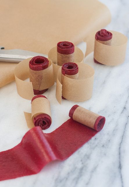Homemade Raspberry Fruit Leather - great #GF snack for kids!