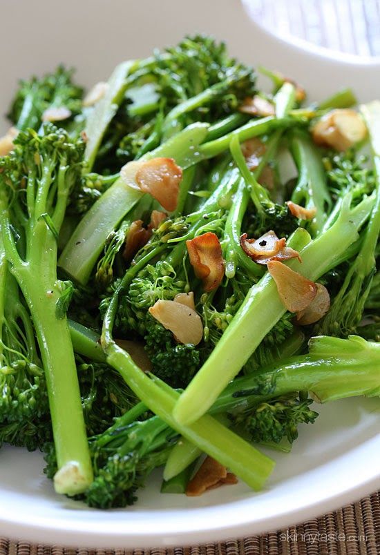 Easy Garlic Broccolini by skinnytaste: This is actually not a younger version of broccoli, but rather a natural hybrid between regular broccoli and a plant called Chinese broccoli. It is much more tender and takes only minutes to prepare. New favorite veg