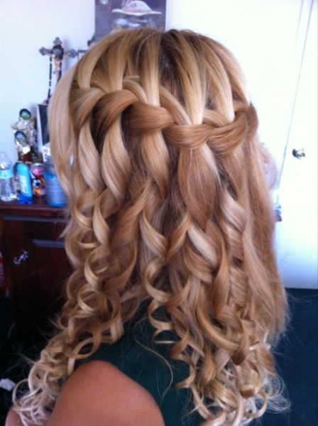 Thankswaterfall braid+curls. I super puffy heart this @Brittany Horton Horton Wallace Can u do this to Elenis hair for a wedding in May?!? awesome pin